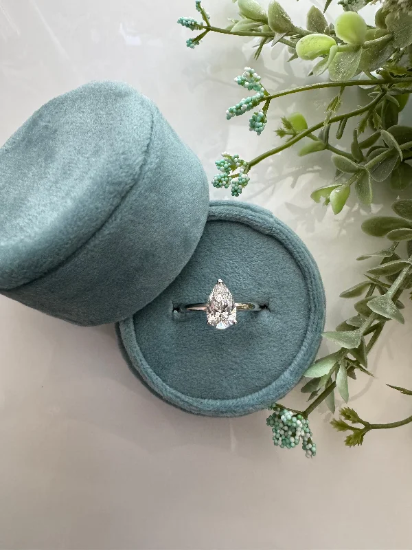 Men's Aquamarine Engagement Rings in 9K Gold with a Bezel - Set StoneSavannah Pear Shaped Engagement Ring