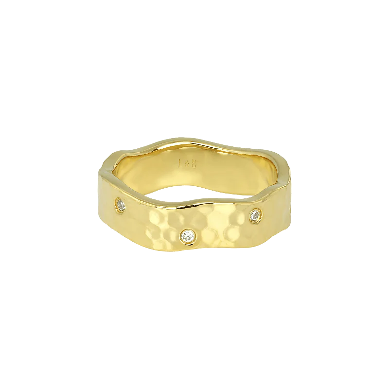 Pearl - Adorned Fashion Rings in Gold - Tone Alloy for a Sophisticated LookPalm formed ring