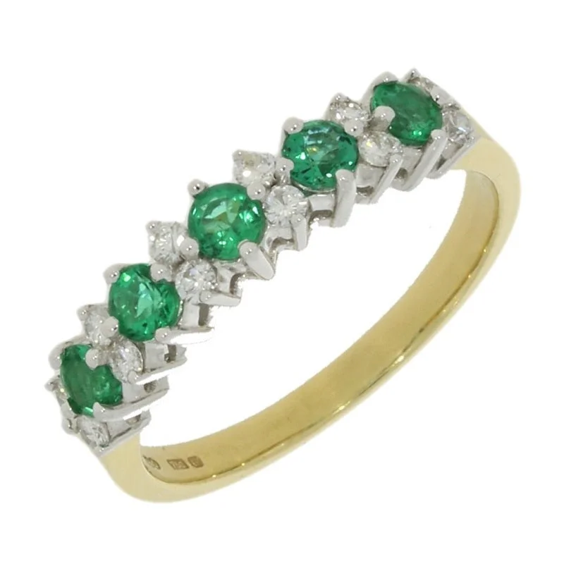 Princess - Cut Women's Diamond Rings in White Gold with a High - Clarity Diamond for a Modern Look18ct Yellow Gold 0.24ct Diamond & Emerald Half Eternity Ring