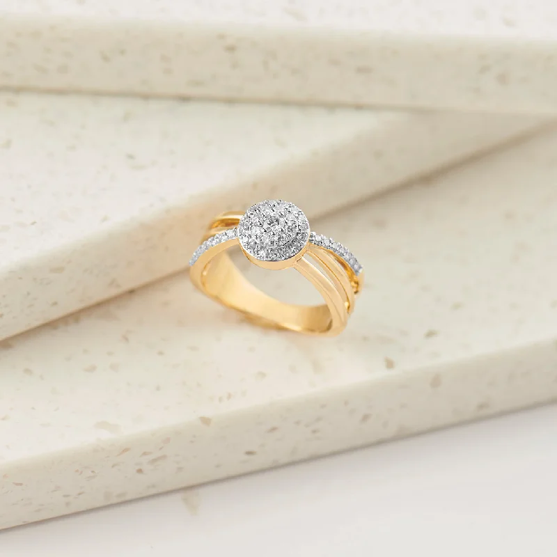 Minimalist Fashion Rings in Stainless Steel with a Single Solitaire CrystalTriple Row Halo Cluster Diamond Ring