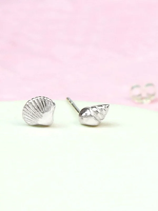 Laser - Engraved Initial Stud Earrings in Silver for a Personalized and Customized AccessoryShell Studs