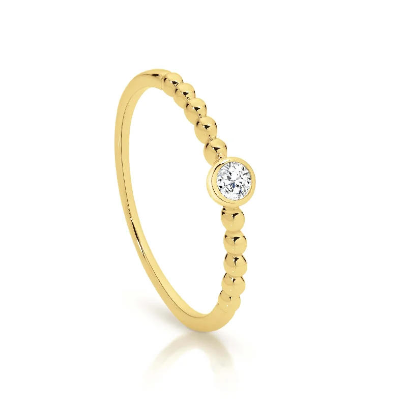 Vintage - Style Women's Diamond Rings with Floral - Engraved Bands and Multiple Diamond Accents9ct Yellow Gold Diamond Bubble Ring