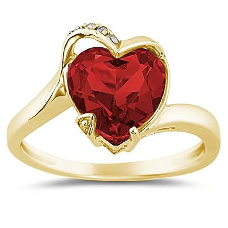 Garnet Gemstone Rings in 18K Gold Vermeil with Intricate Engravings for a Traditional AestheticHeart Shaped Garnet and Diamond Curve Ring in 14K Yellow Gold