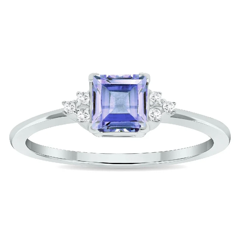 Sapphire Gemstone Rings in 18K White Gold with Diamond Accents for an Elegant EngagementWomen's Princess Cut Tanzanite and Diamond Half Moon Ring in 10K White Gold