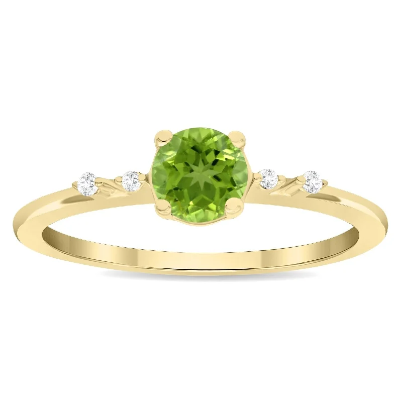 Iolite Gemstone Rings in 10K Gold with a Twisted Band for a Distinctive and Stylish AccessoryWomen's Round Shaped Peridot and Diamond Sparkle Ring in 10K Yellow Gold