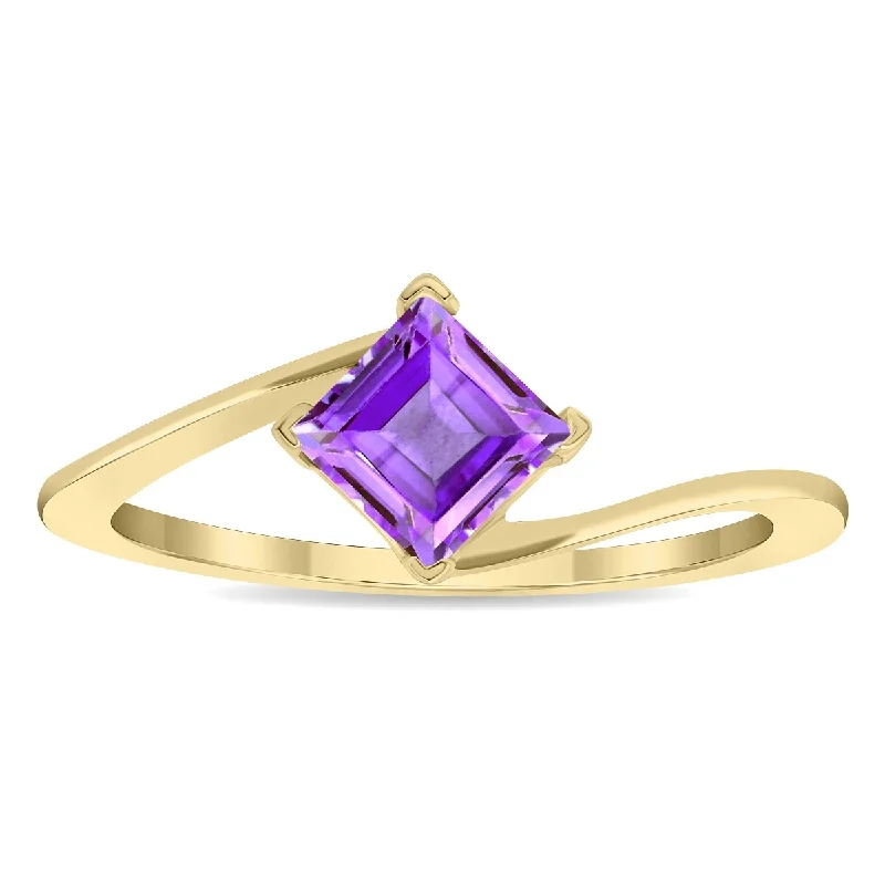 Emerald Gemstone Rings Set in Platinum with Filigree Work for a Vintage - Inspired LookWomen's Solitaire Square Shaped Amethyst Wave Ring in 10K Yellow Gold